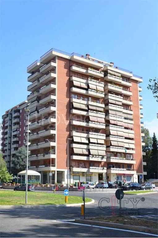 appartamento in vendita a Pomezia
