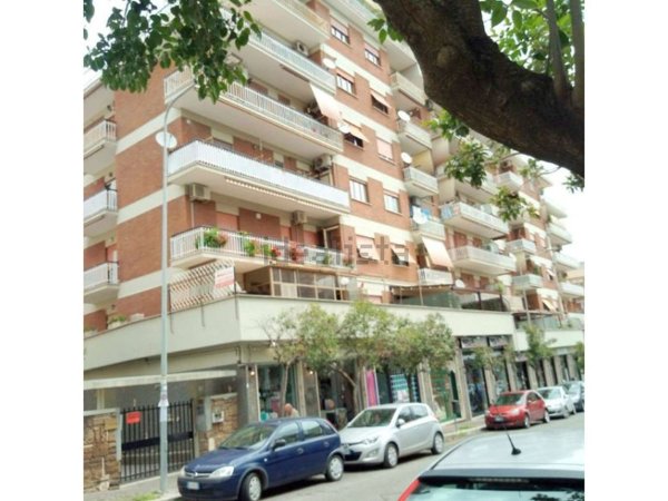 appartamento in vendita a Pomezia