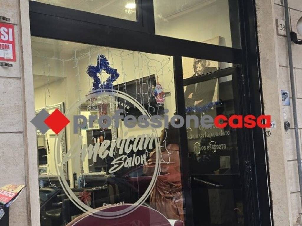 negozio in vendita a Pomezia
