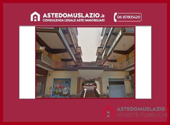appartamento in vendita a Pomezia in zona Torvaianica