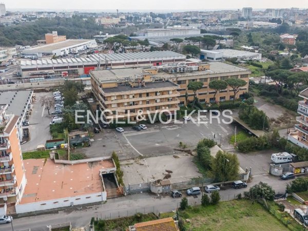 appartamento in vendita a Pomezia