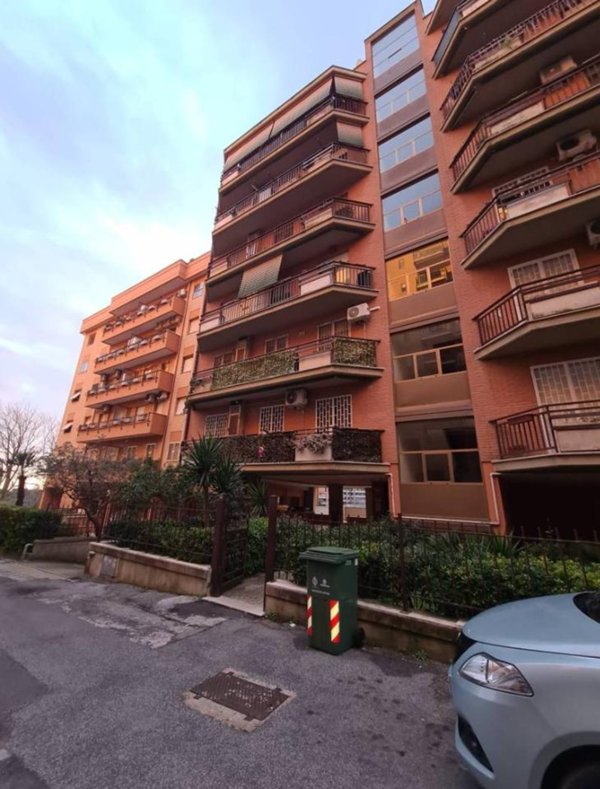 appartamento in vendita a Pomezia