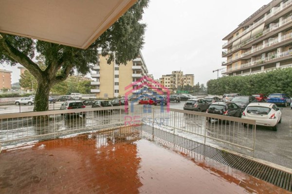 ufficio in vendita a Pomezia