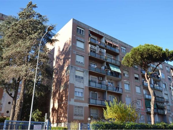 appartamento in vendita a Pomezia