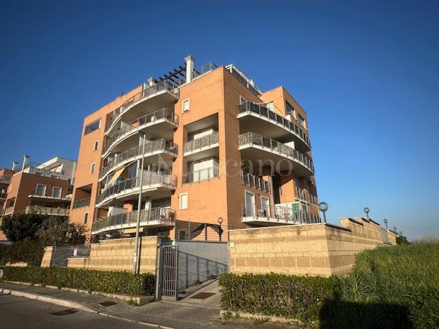 appartamento in vendita a Pomezia