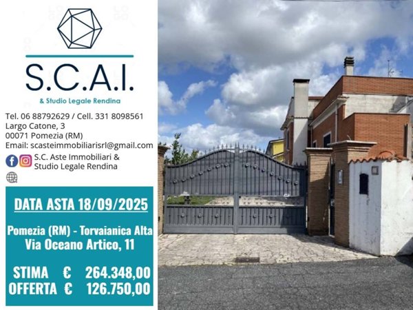appartamento in vendita a Pomezia in zona Torvaianica