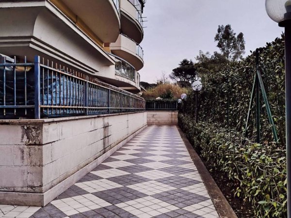 appartamento in vendita a Pomezia