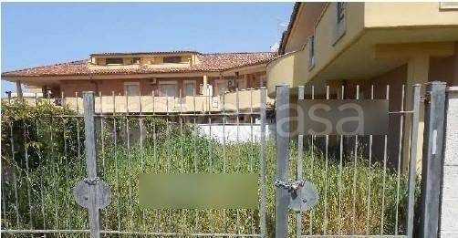 appartamento in vendita a Pomezia in zona Torvaianica