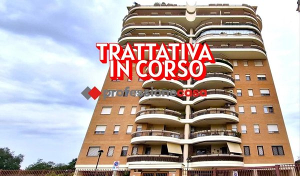 appartamento in vendita a Pomezia in zona Colli di Enea