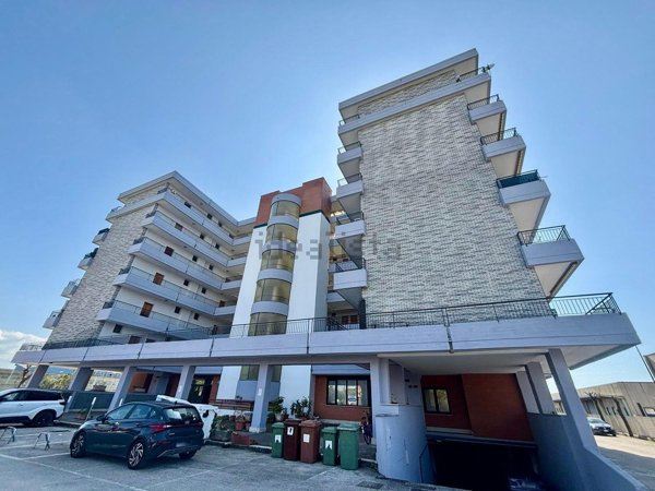 appartamento in vendita a Pomezia