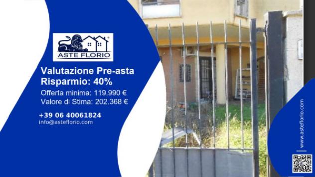 appartamento in vendita a Pomezia in zona Torvaianica