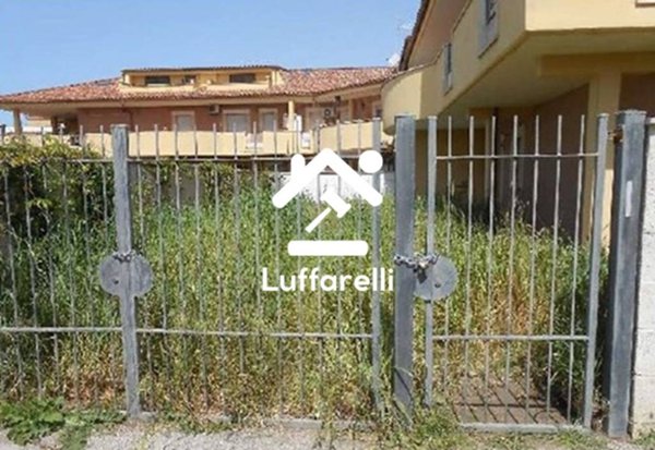appartamento in vendita a Pomezia in zona Torvaianica