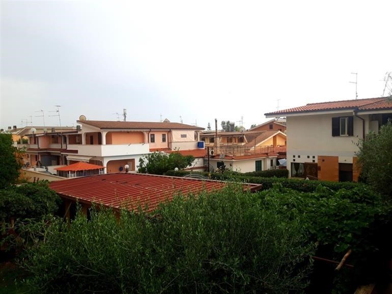 appartamento in vendita a Pomezia