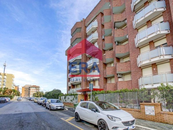appartamento in vendita a Pomezia