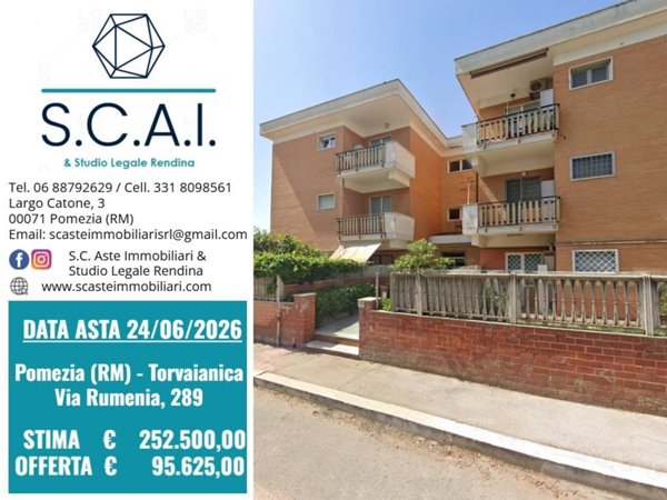 appartamento in vendita a Pomezia in zona Torvaianica