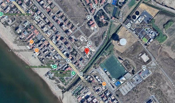 appartamento in vendita a Pomezia in zona Torvaianica