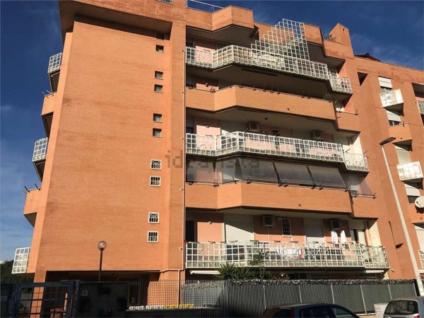 appartamento in vendita a Pomezia