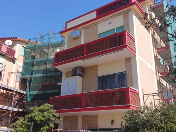 appartamento in vendita a Pomezia in zona Torvaianica