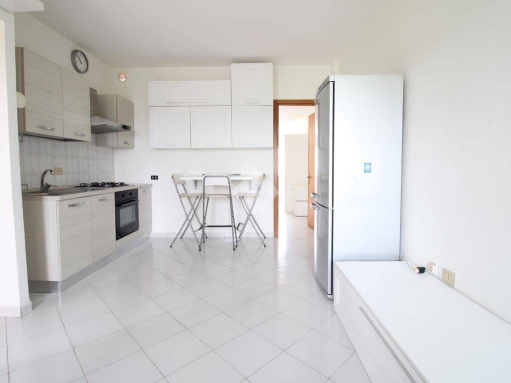 casa indipendente in vendita a Pomezia in zona Torvaianica
