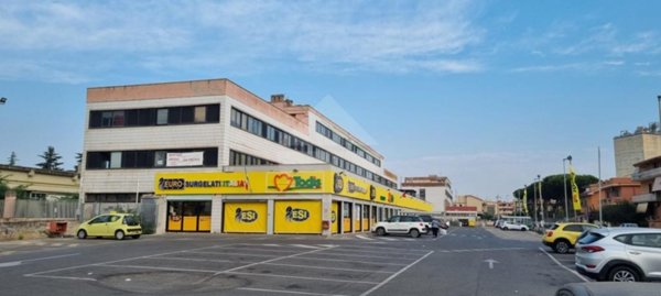 appartamento in vendita a Pomezia