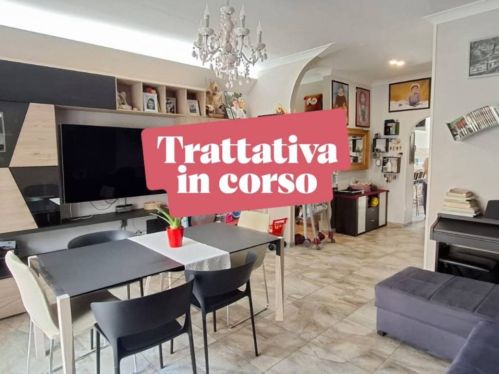 appartamento in vendita a Pomezia in zona Torvaianica