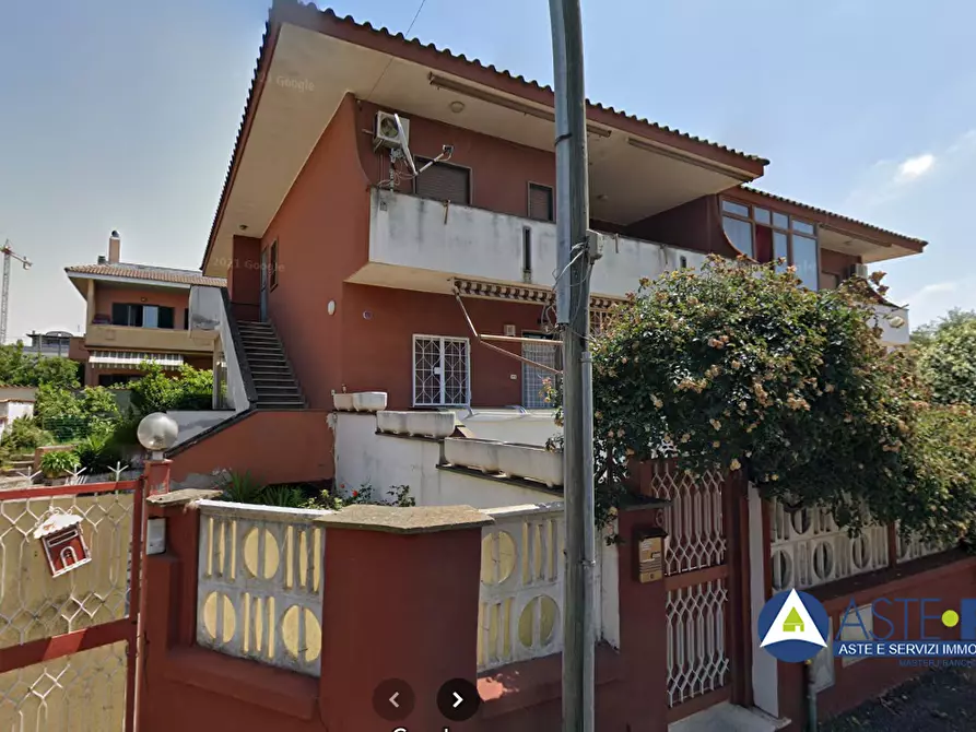 casa indipendente in vendita a Pomezia