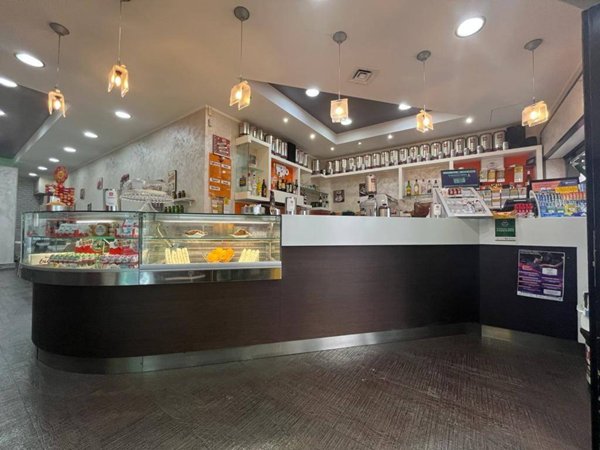 negozio in vendita a Pomezia