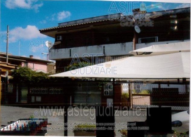 casa indipendente in vendita a Pomezia in zona Torvaianica
