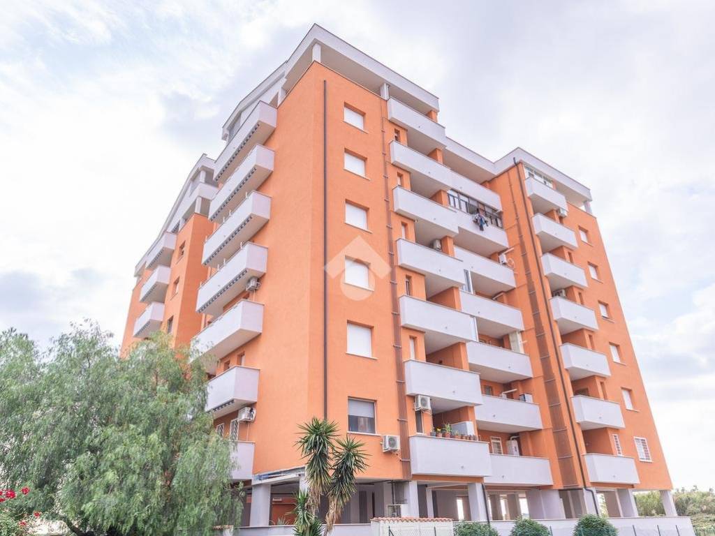 appartamento in vendita a Pomezia in zona Santa Palomba