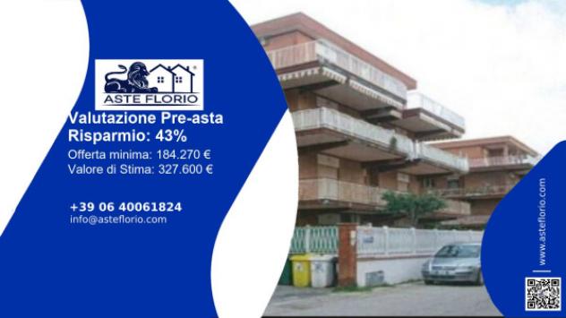 appartamento in vendita a Pomezia in zona Torvaianica