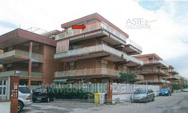 appartamento in vendita a Pomezia in zona Torvaianica