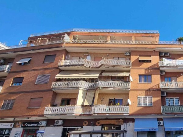 appartamento in vendita a Pomezia