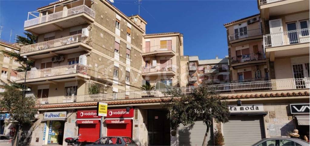 appartamento in vendita a Pomezia