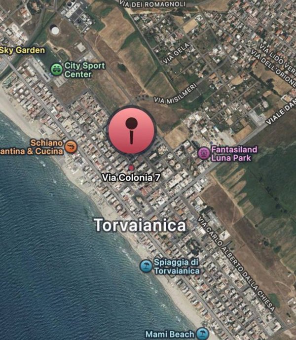 appartamento in vendita a Pomezia in zona Torvaianica