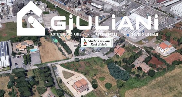 casa indipendente in vendita a Pomezia