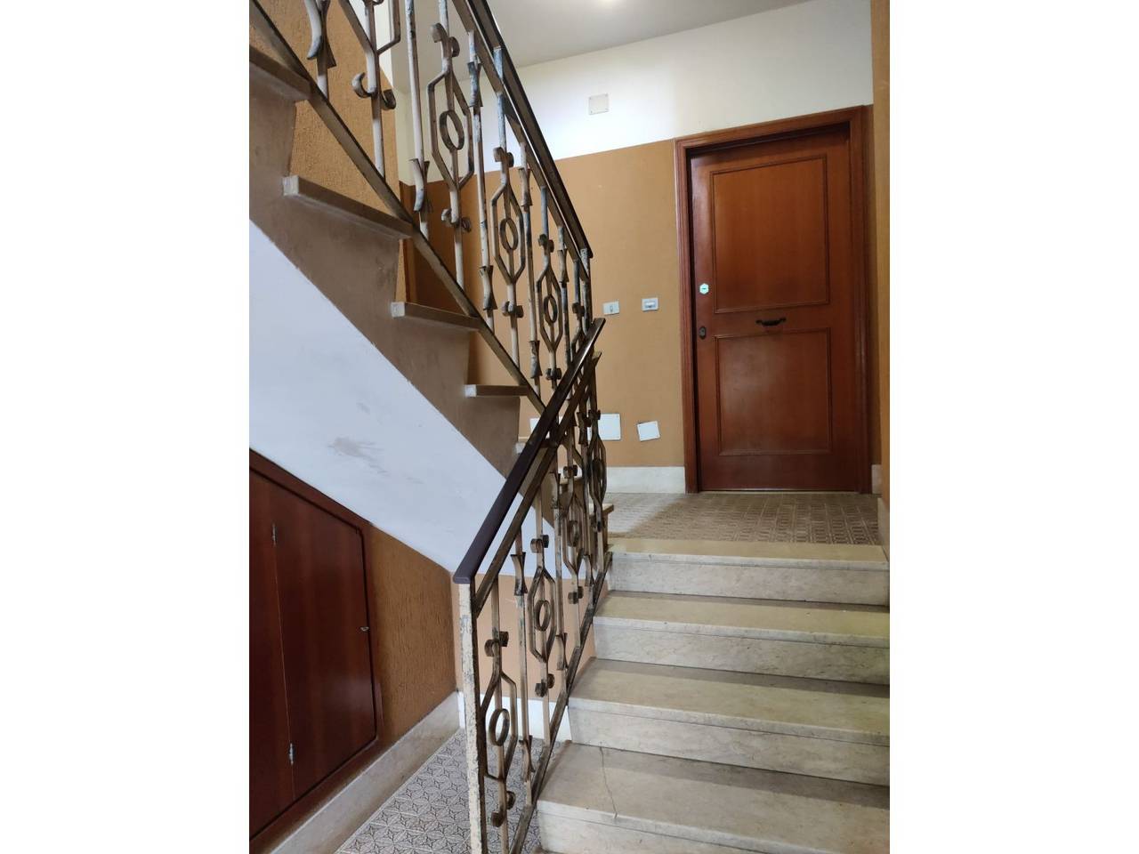 appartamento in vendita a Pomezia in zona Torvaianica