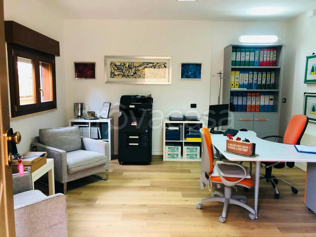 appartamento in vendita a Pomezia