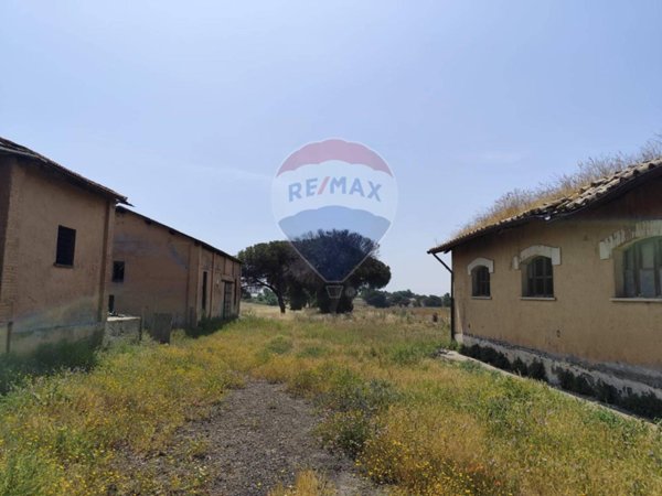 terreno agricolo in vendita a Pomezia in zona Santa Palomba