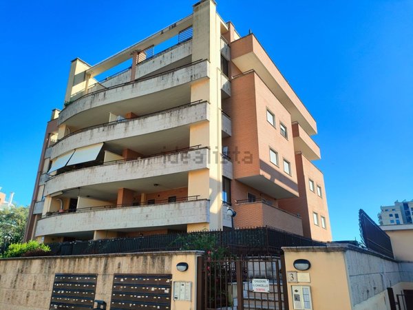 appartamento in vendita a Pomezia