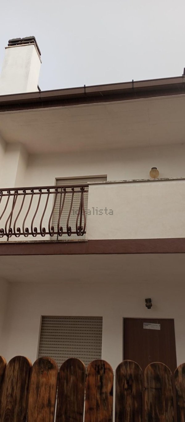 casa indipendente in vendita a Pomezia