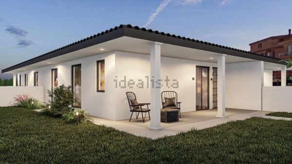 casa indipendente in vendita a Pomezia in zona Torvaianica