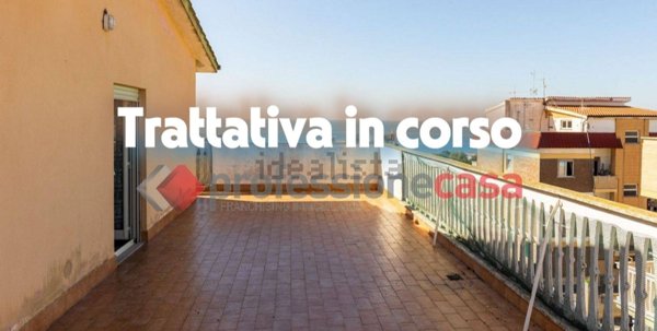 appartamento in vendita a Pomezia in zona Torvaianica