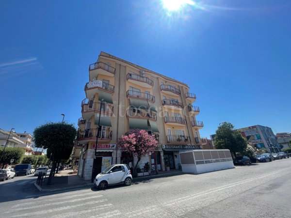 appartamento in vendita a Pomezia
