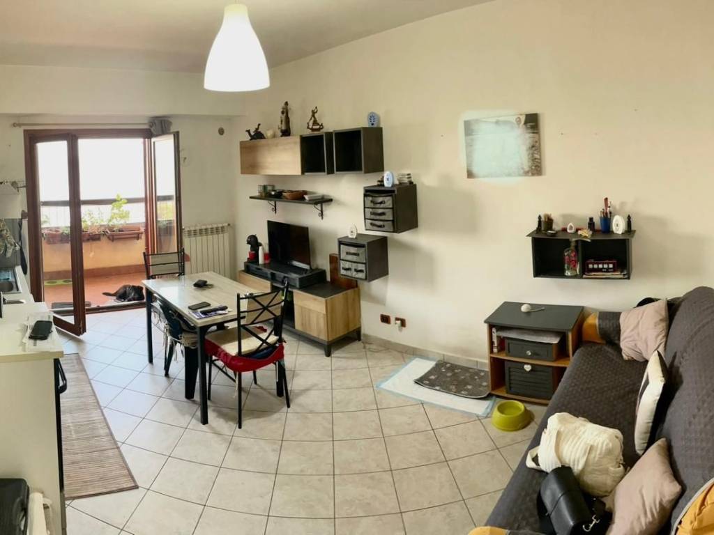 appartamento in vendita a Pomezia