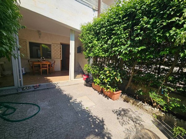 casa indipendente in vendita a Pomezia in zona Campo Selva