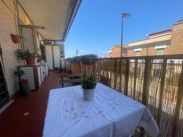 appartamento in vendita a Pomezia in zona Torvaianica