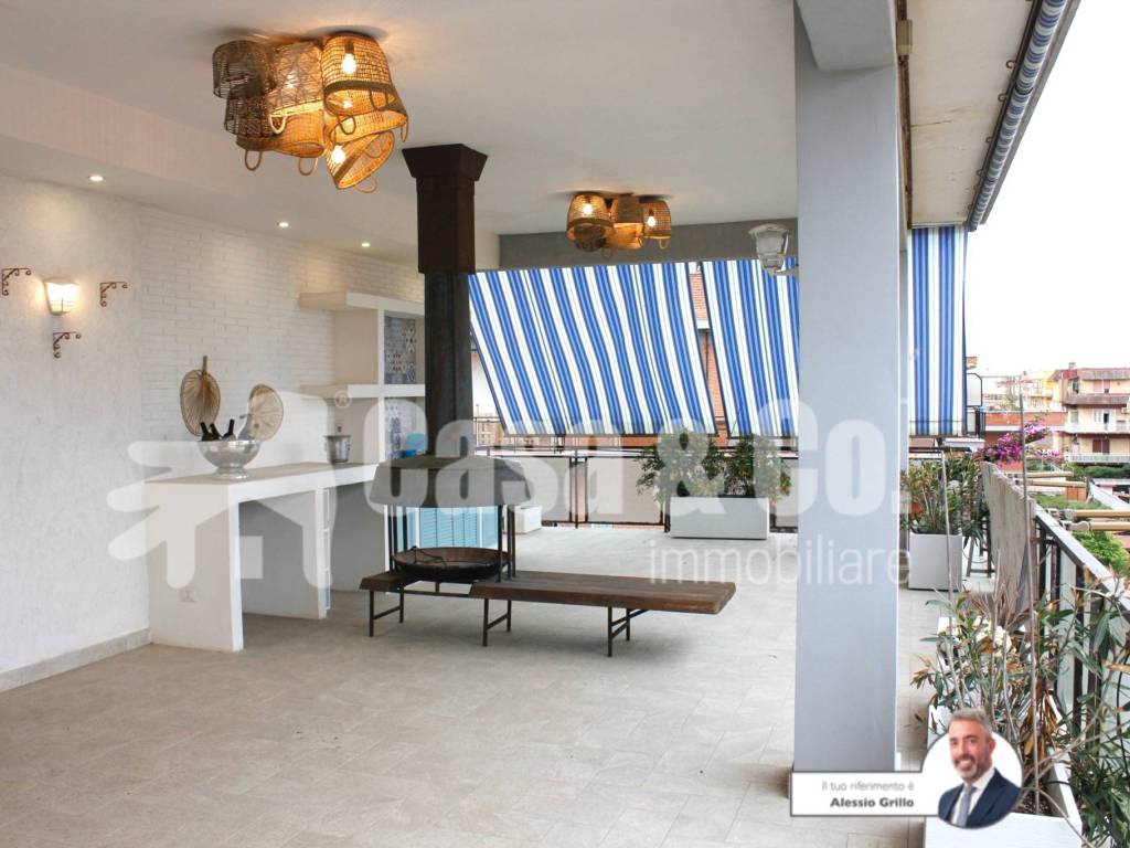 appartamento in vendita a Pomezia in zona Torvaianica