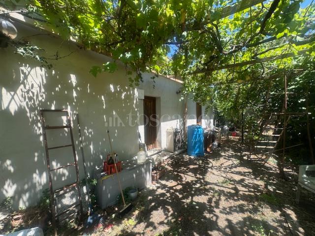 casa indipendente in vendita a Pomezia
