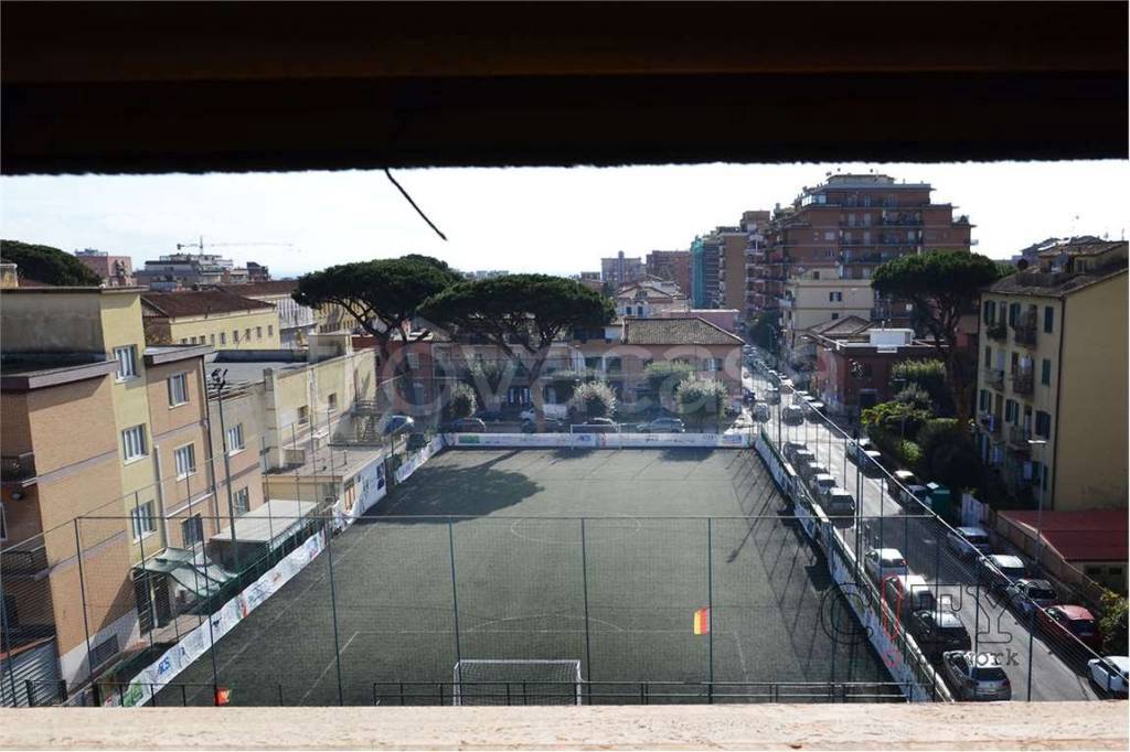 appartamento in vendita a Pomezia