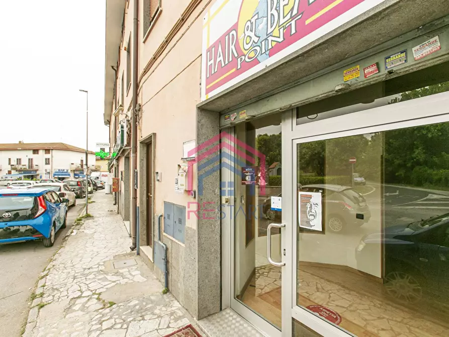 negozio in vendita a Pomezia